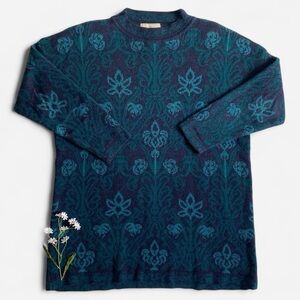 Vintage oversized navy blue patterned sweater